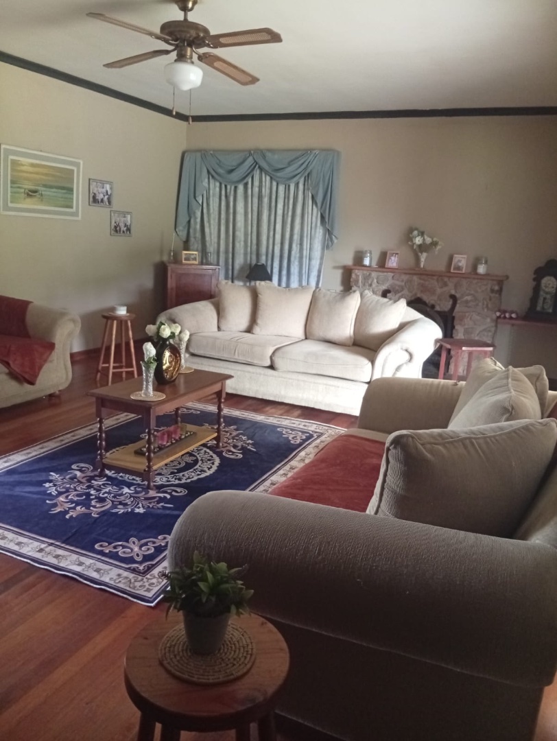 4 Bedroom Property for Sale in Sunridge Park Eastern Cape